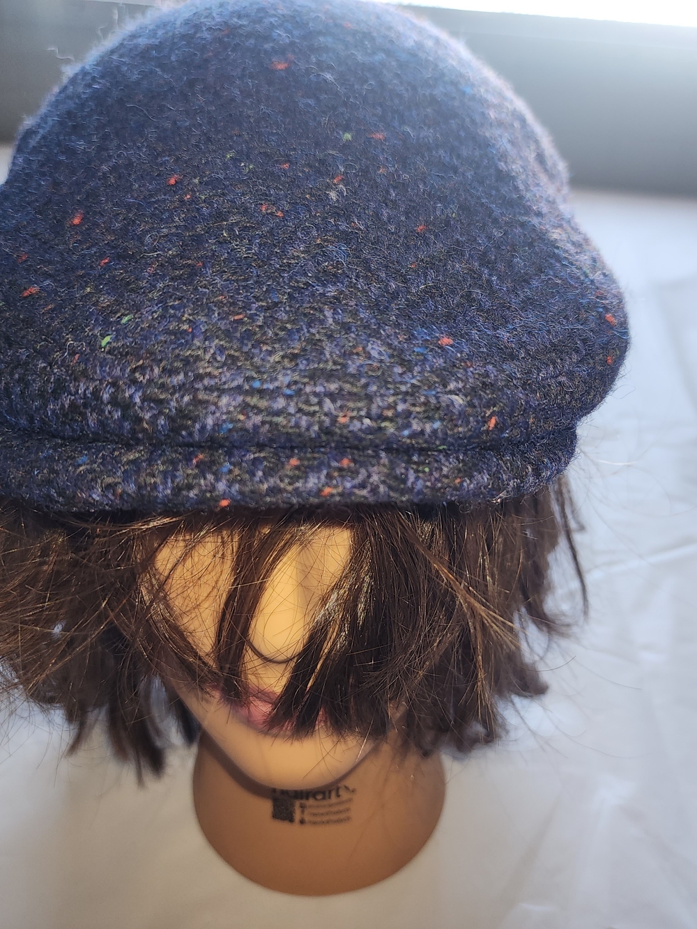 HATMAN IRELAND DONEGAL TWEED WOOL KEERY CAP HAT BLUE/BLACK SIZE LARGE